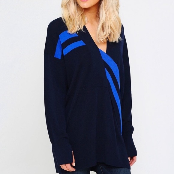 RAG & BONE Grace V Neck Extra Fine Merino Wool Sweater - Navy - Picture 4 of 9